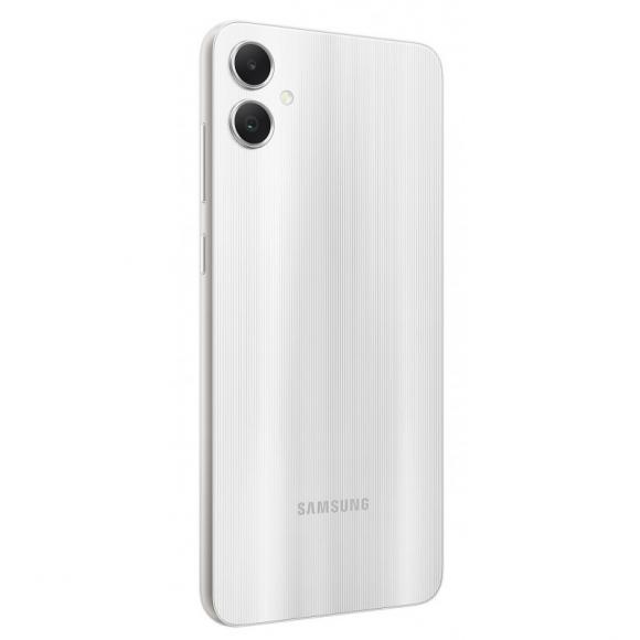 Смартфон Samsung Galaxy A05 4/64Gb Silver